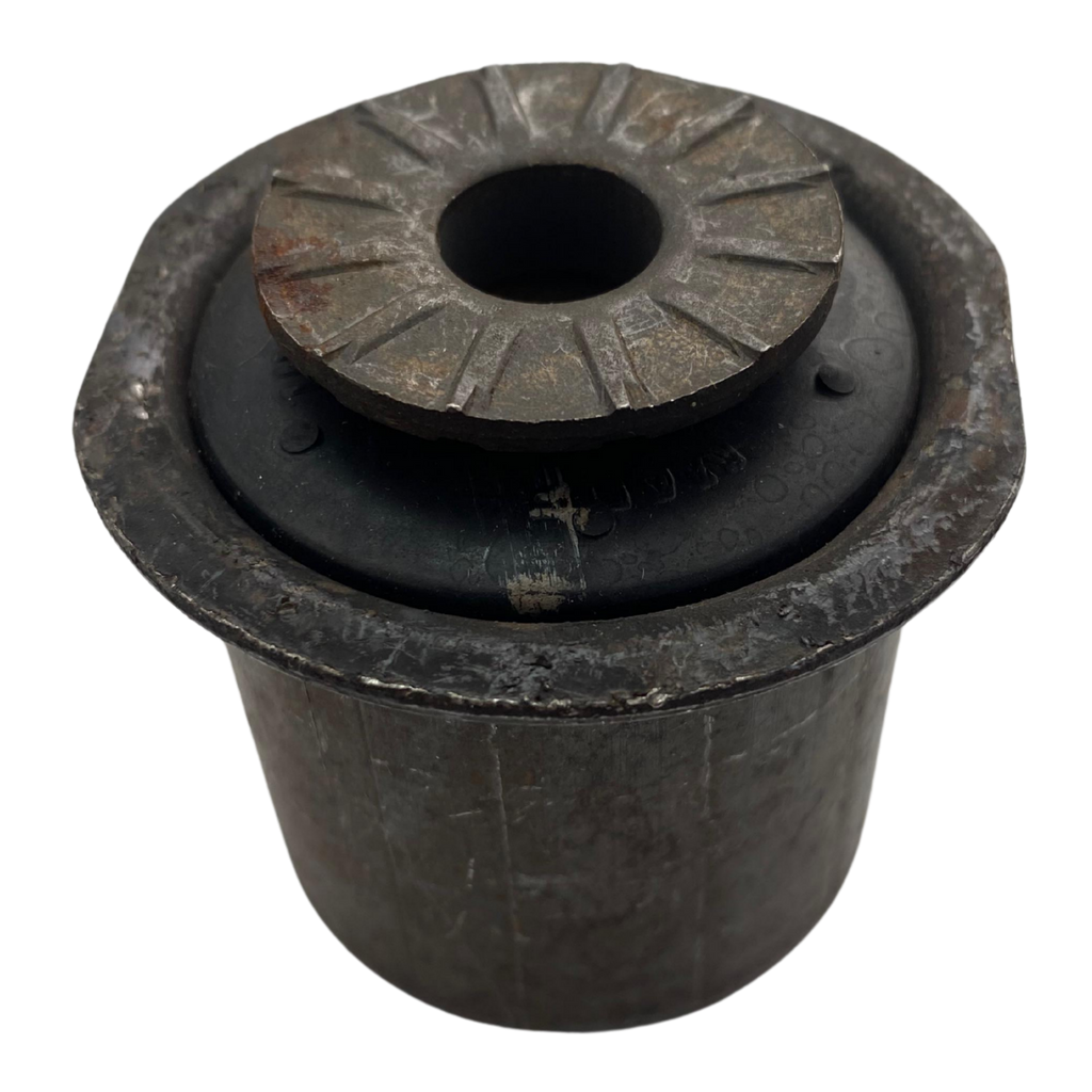 Buje Superior Trasero Al Marco Jeep Grand Cherokee Modelo 2005 al 2010